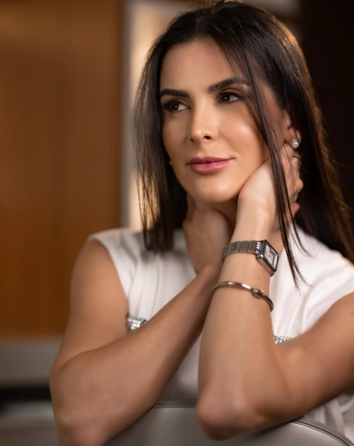 Caroline Ricci Lemos, esteticista